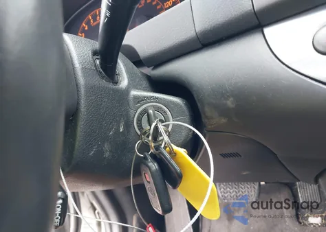 2005 Toyota Camry Se from USA, damaged, VIN 4T1BE32K15U985608